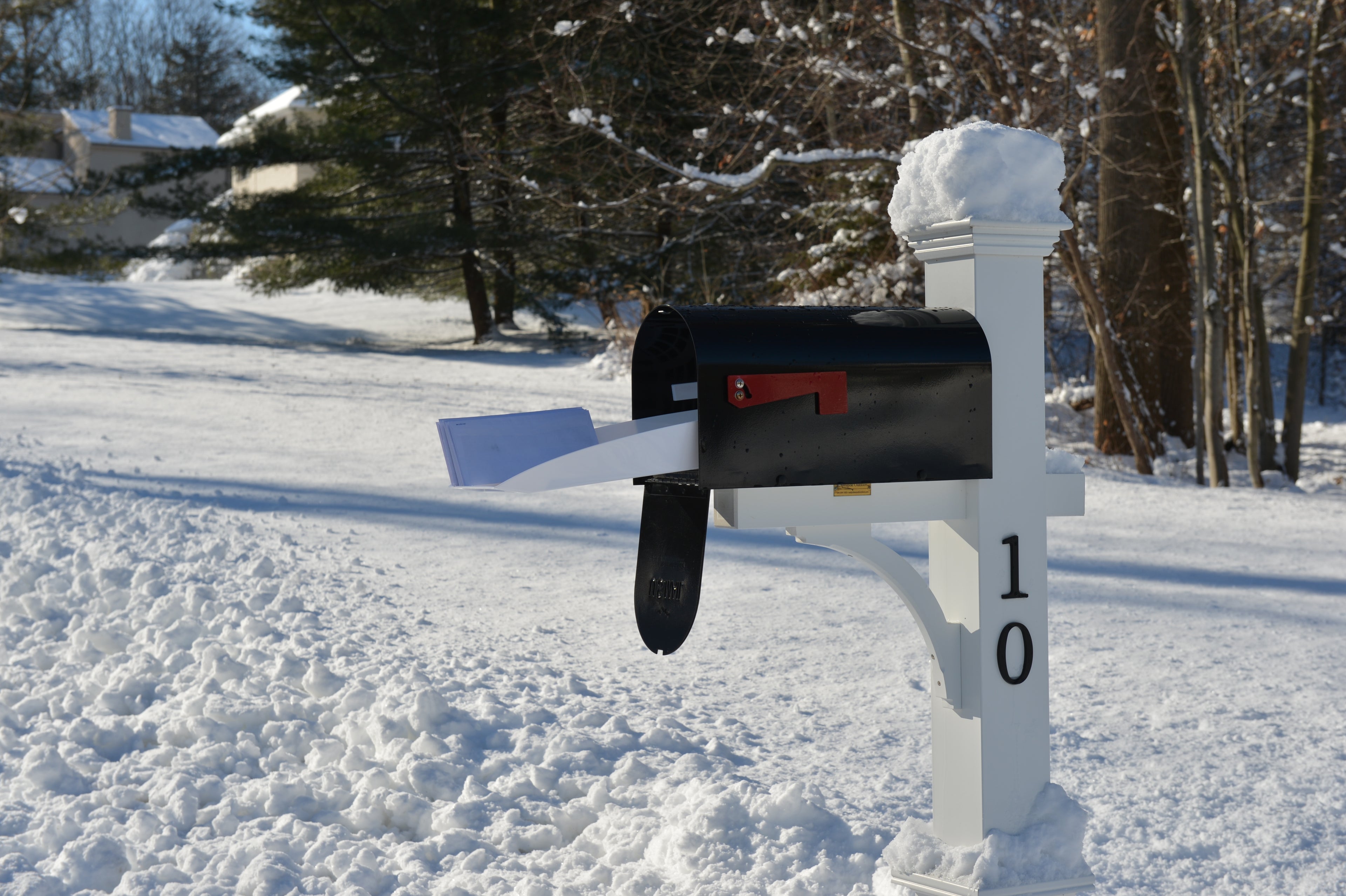 Large Sliding Mailbox Tray, Mailbox Insert, Extender.  Fits mailboxes that are at least 7.5 inches wide.